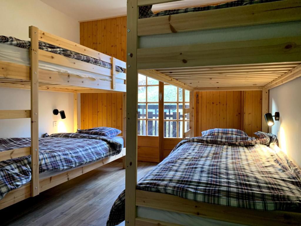 Chambre 4 personnes Freeride Hostel